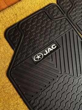 SET DE 3 PISOS DE GOMA JAC (logo clasico)