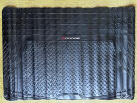 CUBRE MALETERO GOMA DODGE